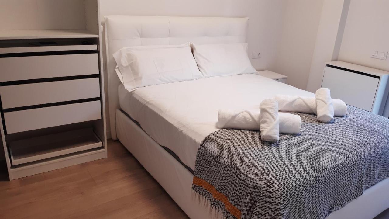 New Beside Sitges With Pool Beside Beach Vilanova i la Geltrú Exterior foto