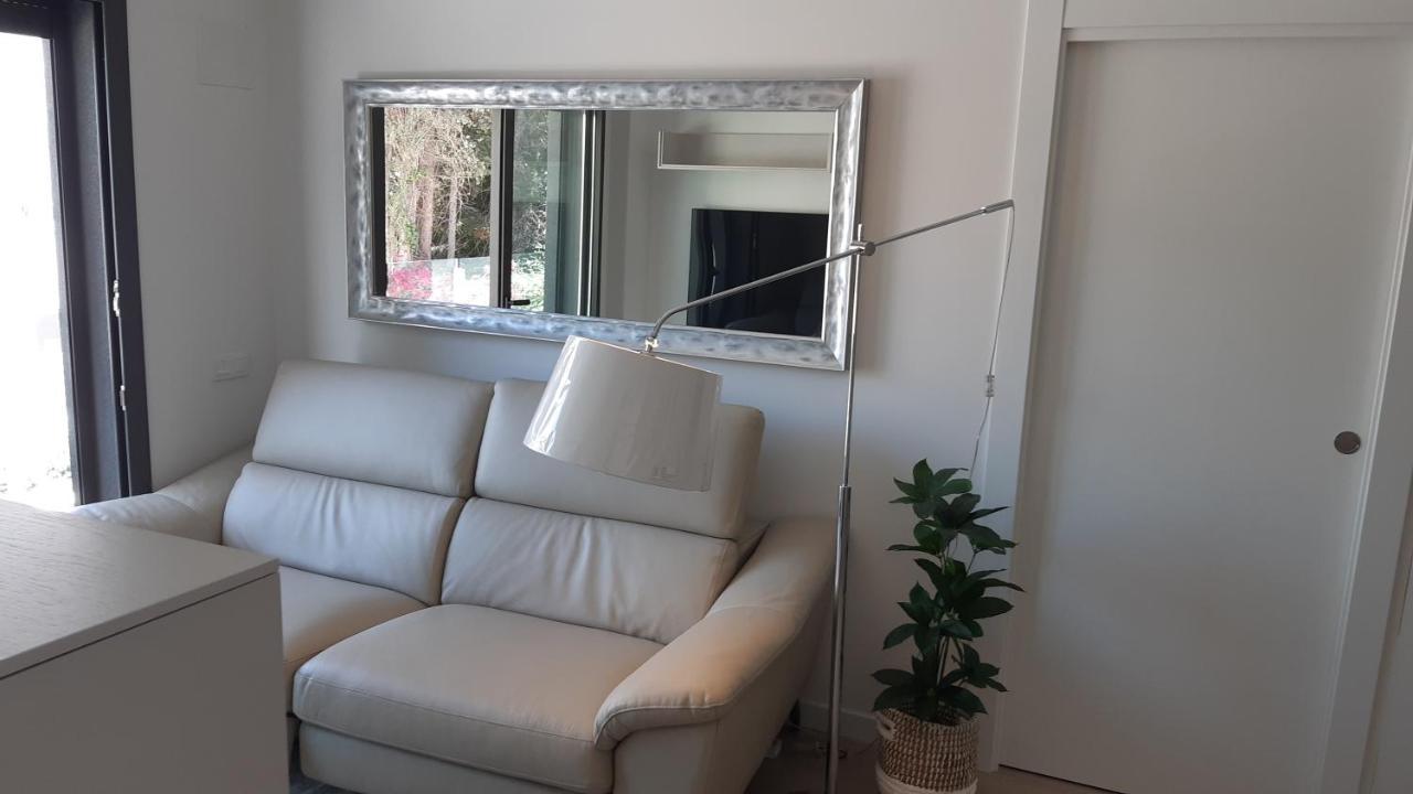New Beside Sitges With Pool Beside Beach Vilanova i la Geltrú Exterior foto