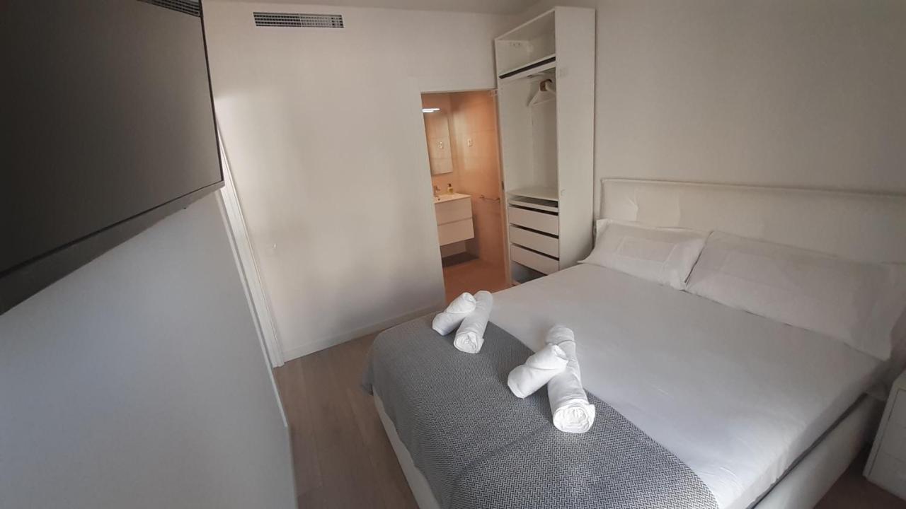 New Beside Sitges With Pool Beside Beach Vilanova i la Geltrú Exterior foto