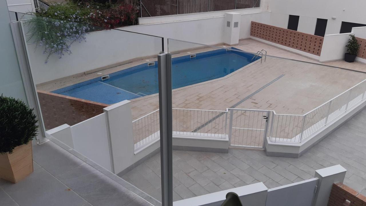 New Beside Sitges With Pool Beside Beach Vilanova i la Geltrú Exterior foto